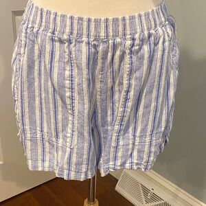 Universal Thread Blue and White Striped Women's Bermudas